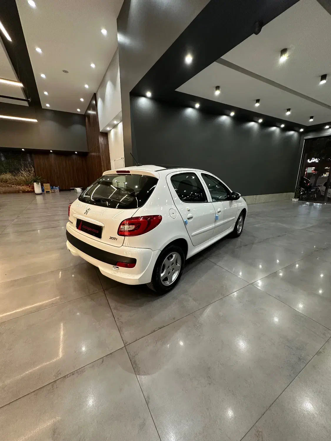 پژو ۲۰۷ پانا در حد خشک|خودرو سواری و وانت|بابل, |دیوار