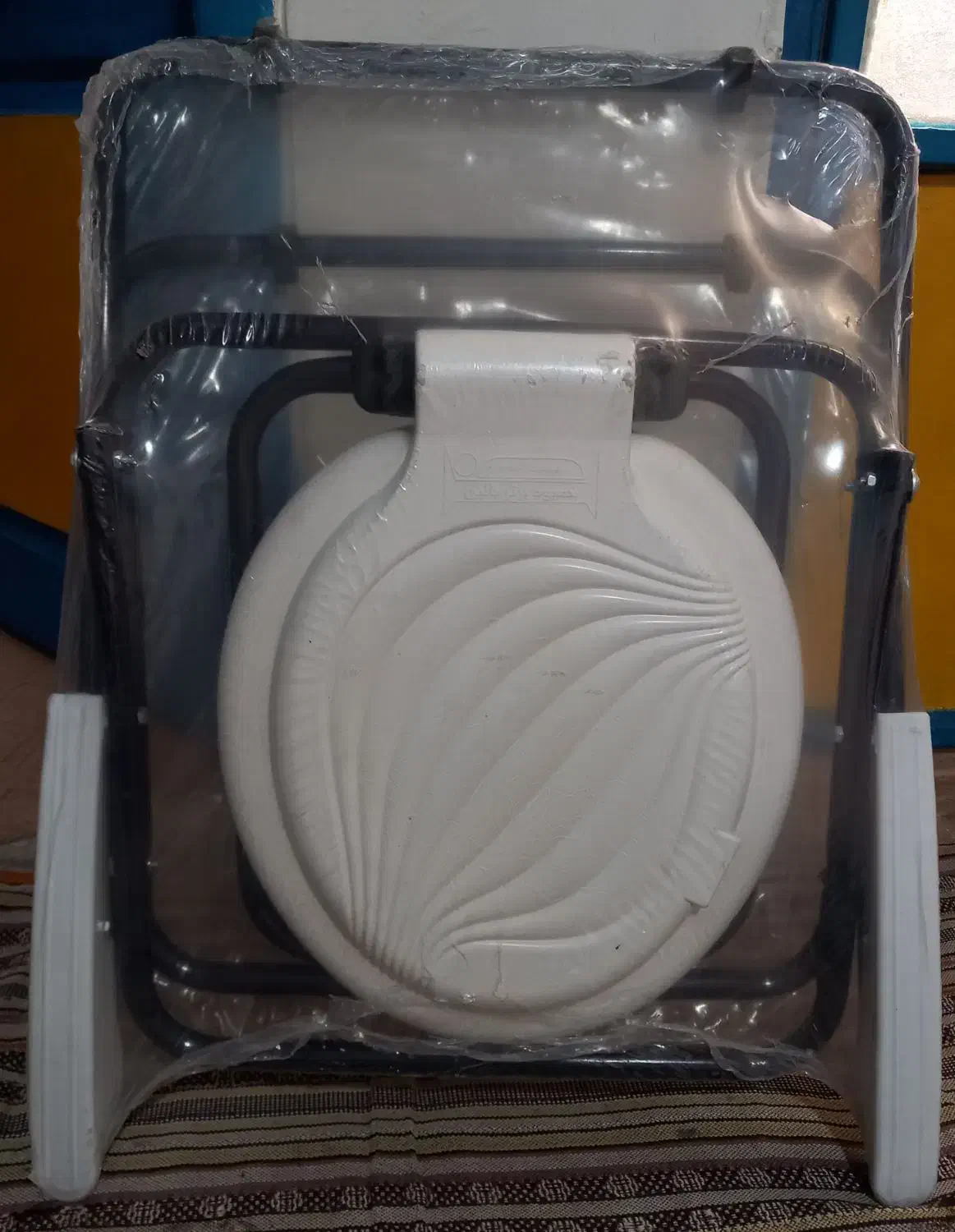 توالت فرنگی تاشو فلزی (کاملا نو)|لوازم سرویس بهداشتی|قرچک, مهدیه|دیوار