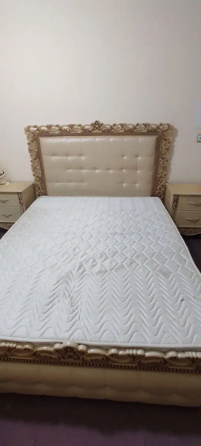 سرویس خواب دو نفره چوبی با کیفیت|تخت و سرویس خواب|چابهار, |دیوار