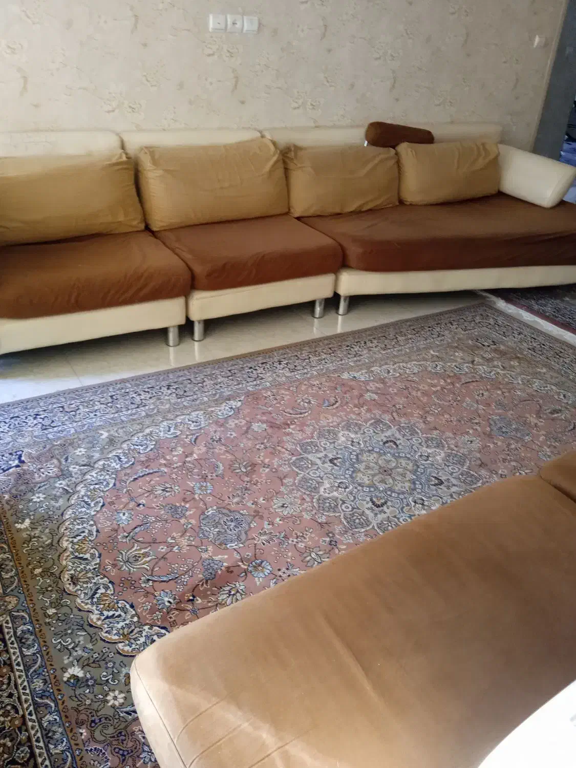 مبل راحتی ۹ نفره|مبلمان خانگی و میز عسلی|کرج, اتحاد|دیوار