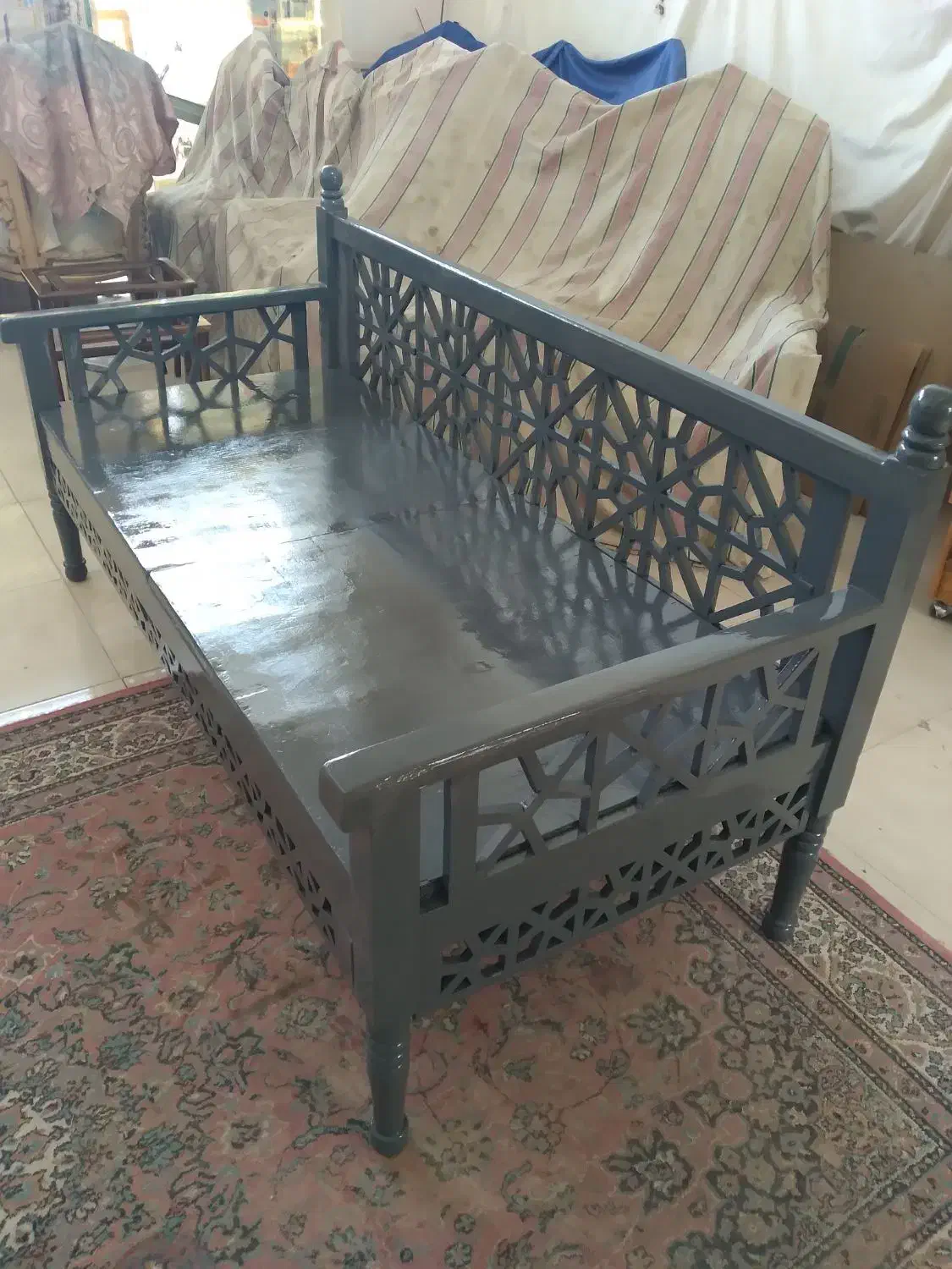 نصب و دوخت وتعمیرات پرده.تعمیرات مبل.رنگ امیزی چوب|پرده، رانر، رومیزی|گلبهار, شهر جدید گلبهار|دیوار