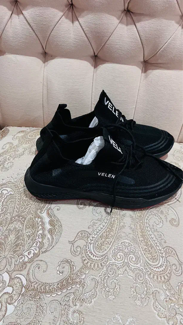 کتانی جورابی آکبند سایز۴۱.۵|کیف، کفش، کمربند|تهران, امام زاده عبدالله|دیوار