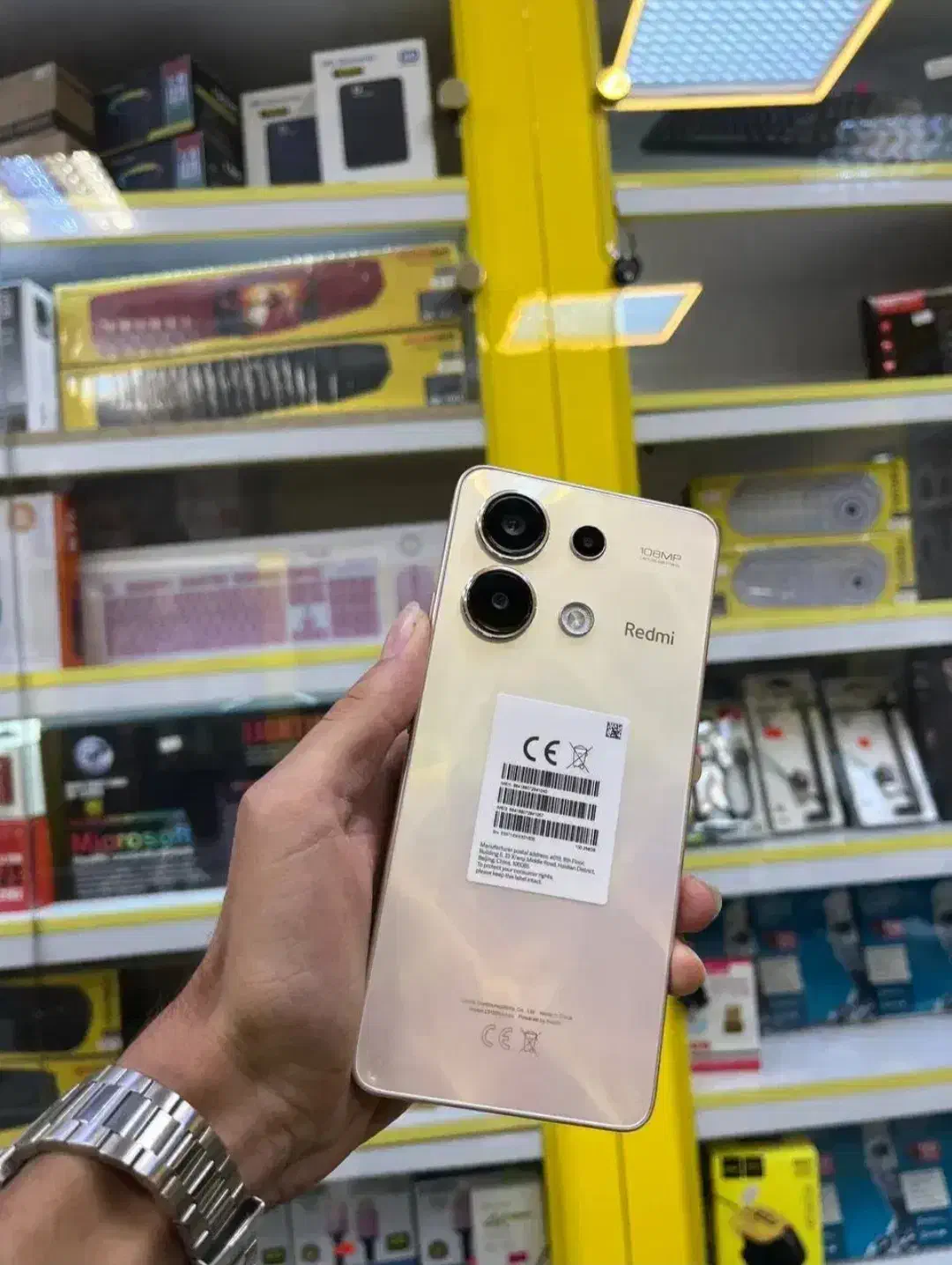 گوشی نوت 13 رنگ طلایی با حافظه 256 رام8|موبایل|سراوان, |دیوار