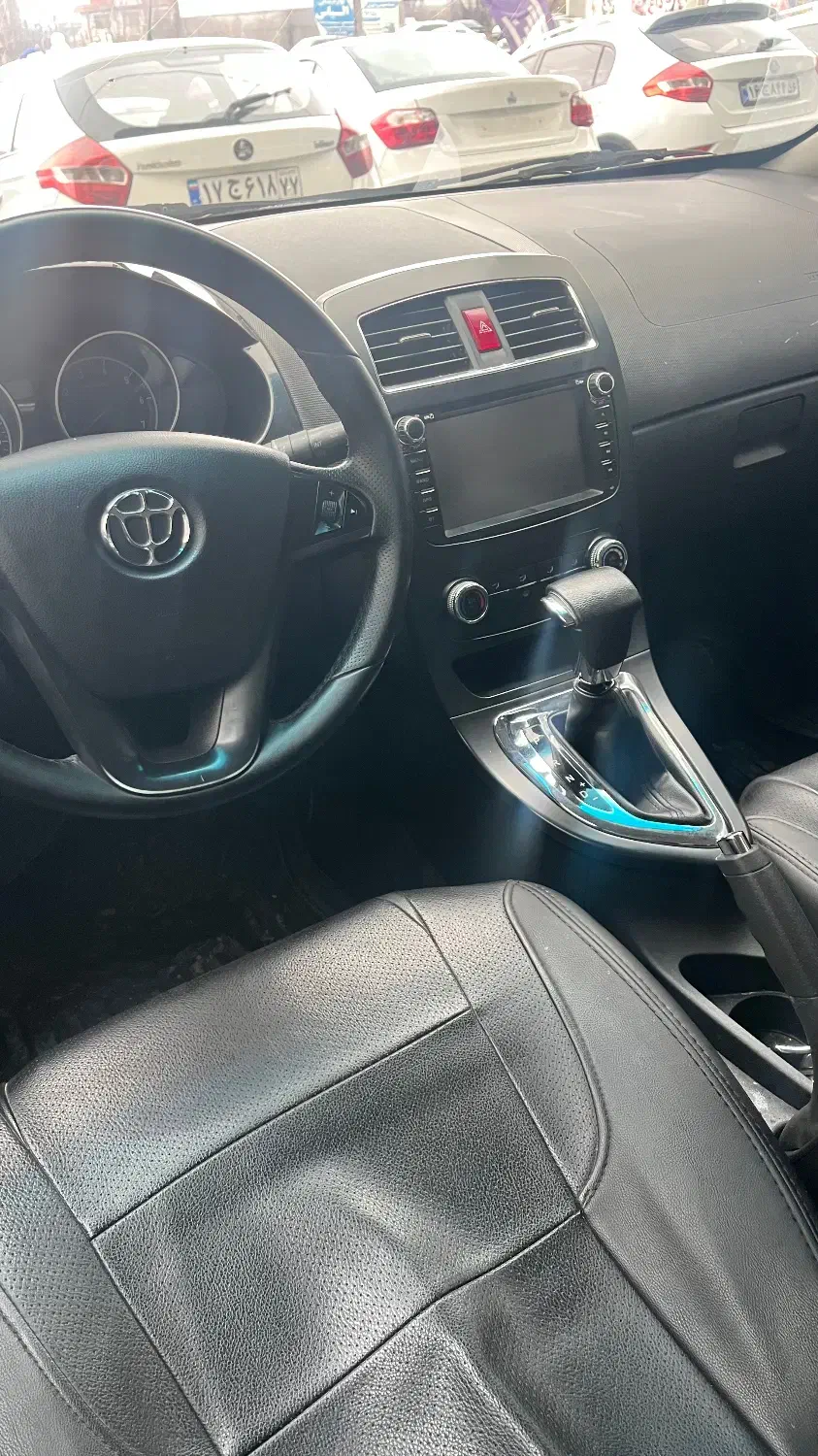 h320 اتومات|خودرو سواری و وانت|لاهیجان, شیشه گران|دیوار