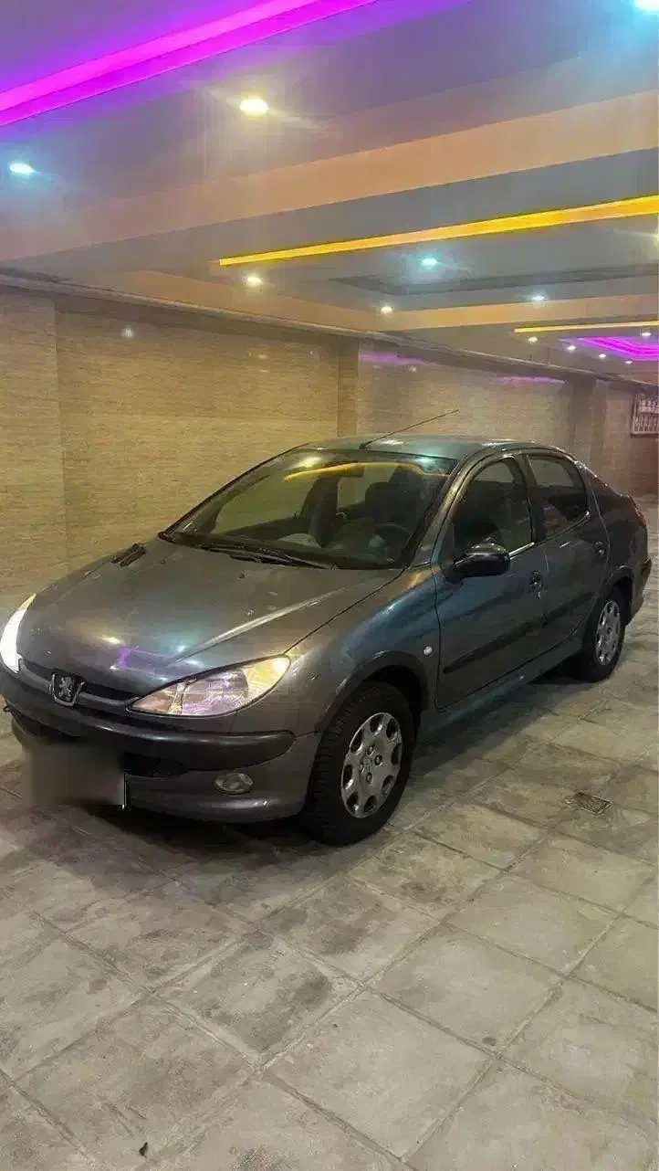 ۲۰۶ sd بدون رنگ وضربه v8 سفارش مدیران|خودرو سواری و وانت|رشت, پسیخان|دیوار