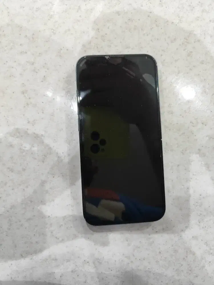 ایفون ۱۳ نرمال درحد نو|موبایل|شاهین‌شهر, نظامی|دیوار