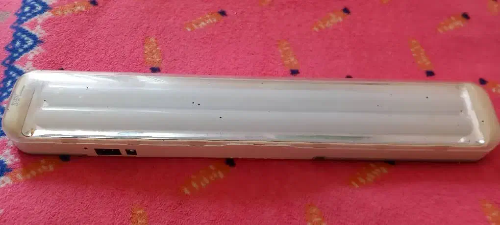 چراغ اضطراری|لامپ و چراغ|رشت, رشتیان|دیوار