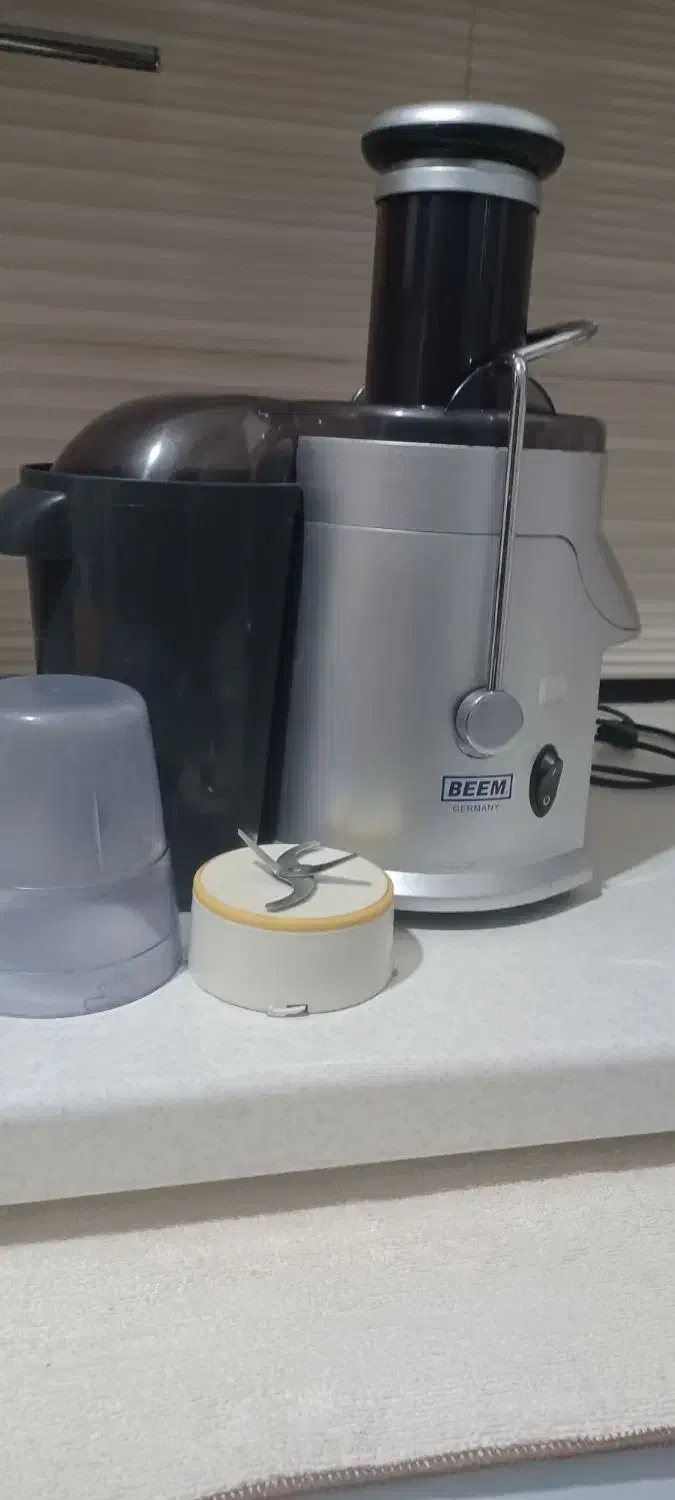 آبمیوه گیری|آبمیوهگیر و آبمرکباتگیر|پاکدشت, پاکدشت (مامازند)|دیوار