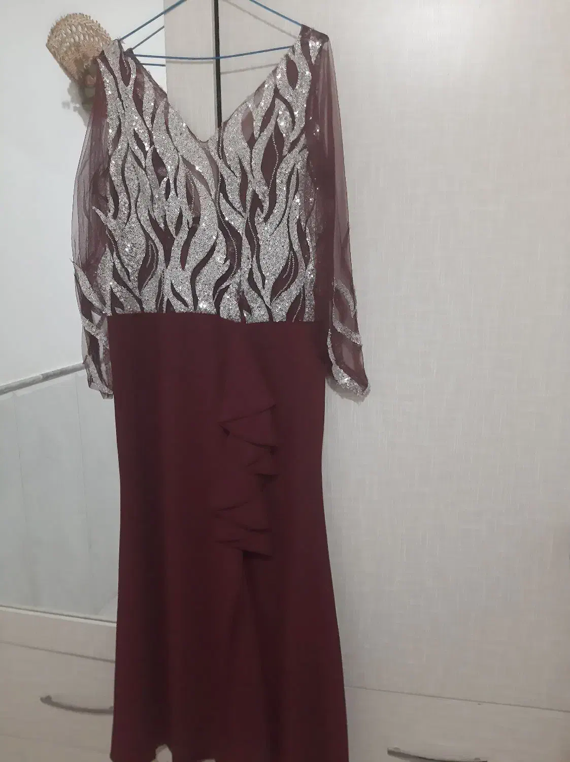 مجلسی|لباس|قم, باغ کرباسی|دیوار