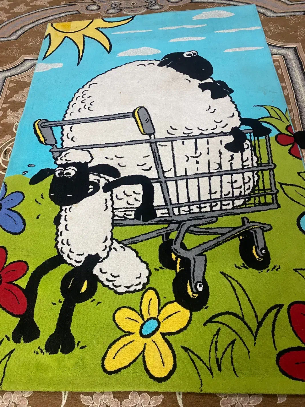 فرش کودک|فرش|گلبهار, شهر جدید گلبهار|دیوار