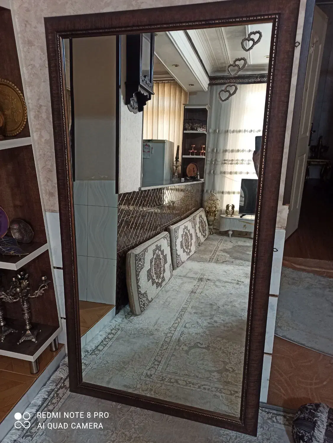 آینه قدی|آینه|شیراز, گل سرخ|دیوار