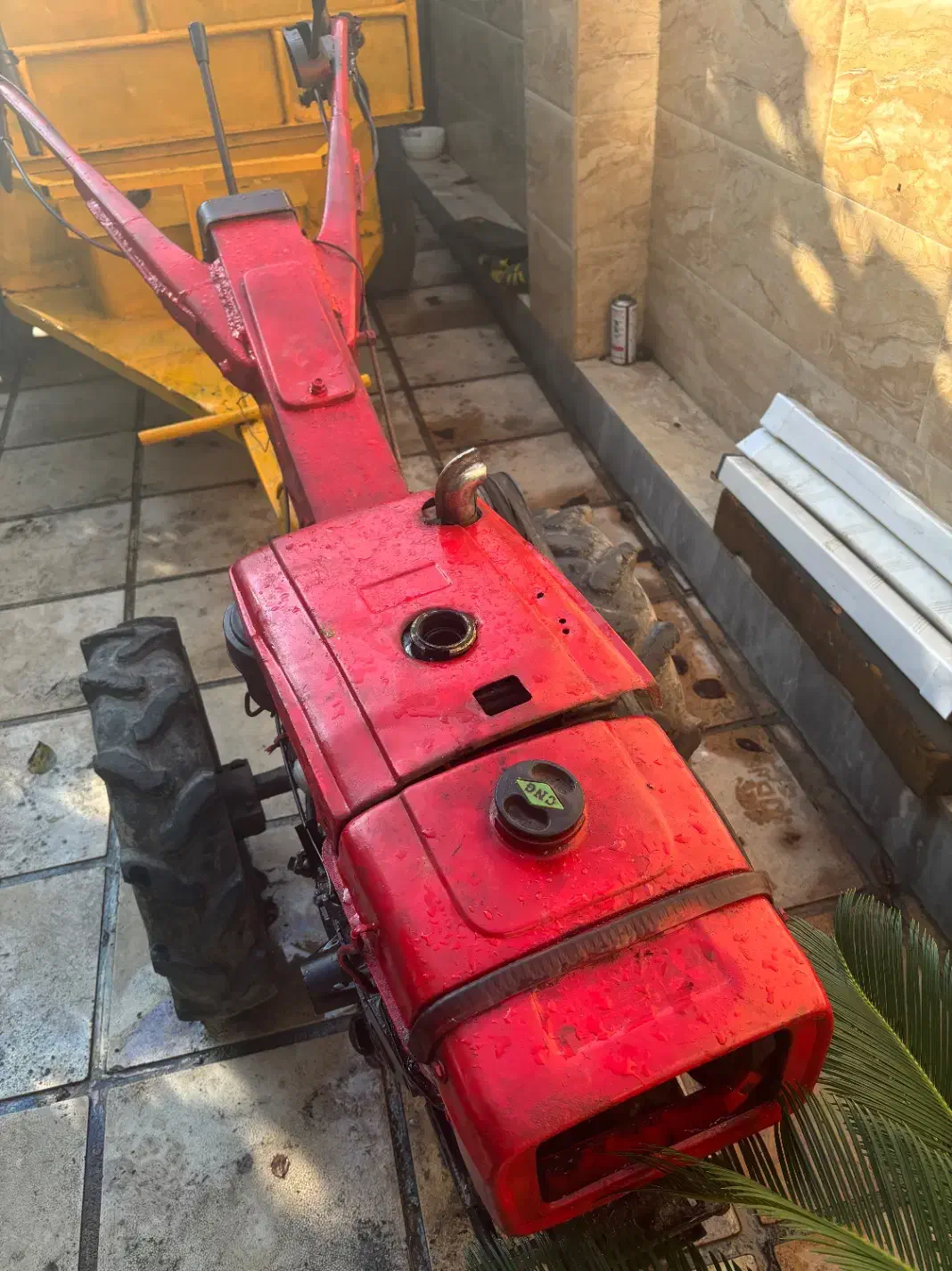 تیلر ۷نیم اسب میتسوپیشی اصل ژاپن با تریلی|ماشینآلات صنعتی|بندر گز, |دیوار