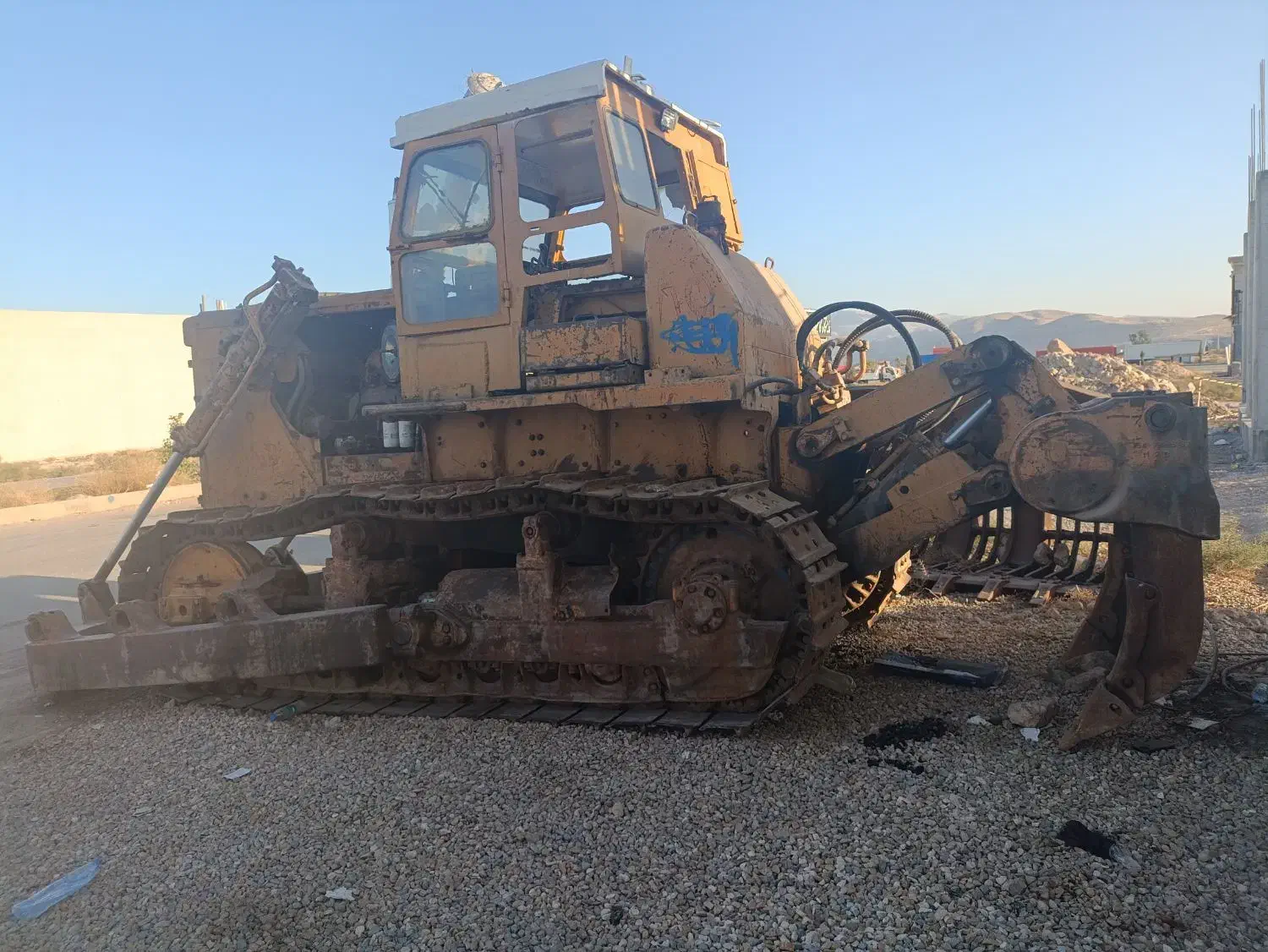 بلدوزر 85سریال31602|خودرو سنگین|شیراز, وزیرآباد|دیوار