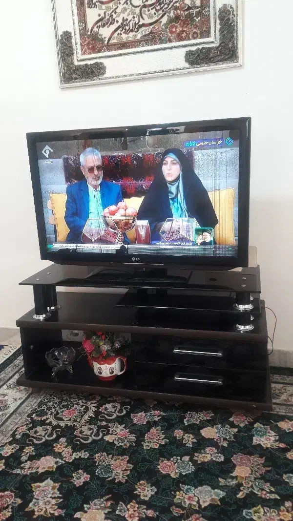 تلویزیون ال سی دی ۴۲اینچ|تلویزیون و پروژکتور|فردیس, شهرک ارم|دیوار