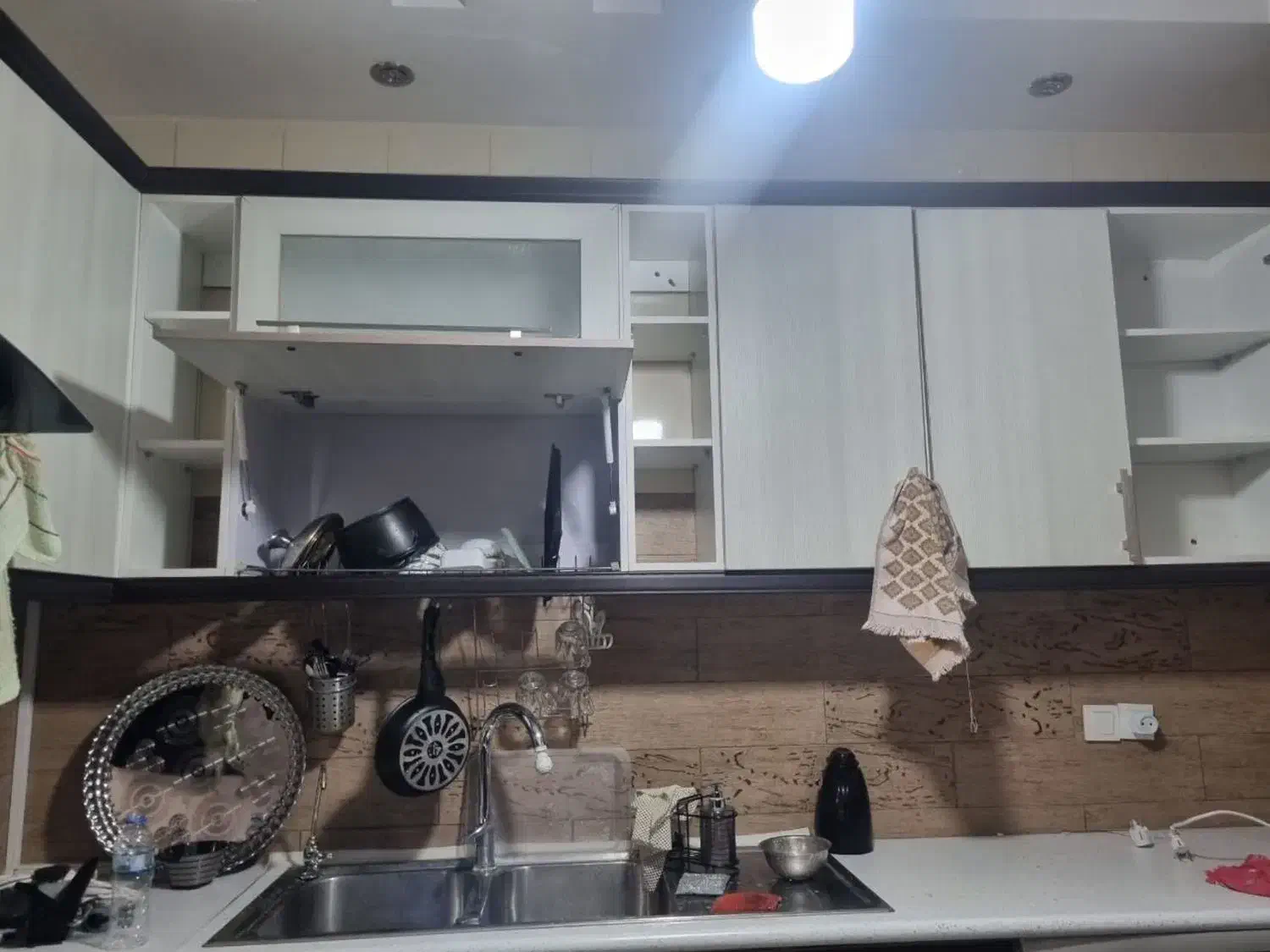 کابینت ام دی اف همراه با سینک|مصالح و تجهیزات ساختمان|قم, لسانی|دیوار