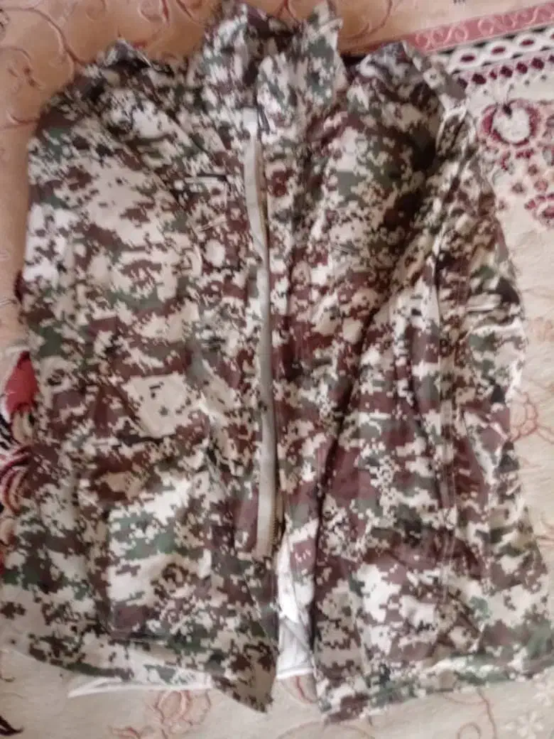 اورکت|لباس|مشهد, اقبال|دیوار