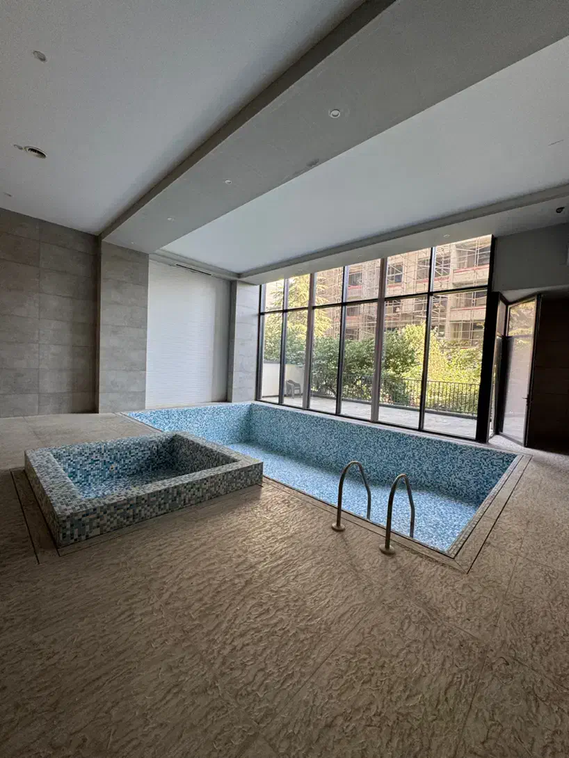 ۳۰۵مترنوساز۳خواب مستر ولنجک/مشاعات آبی/۳۰متر بالکن