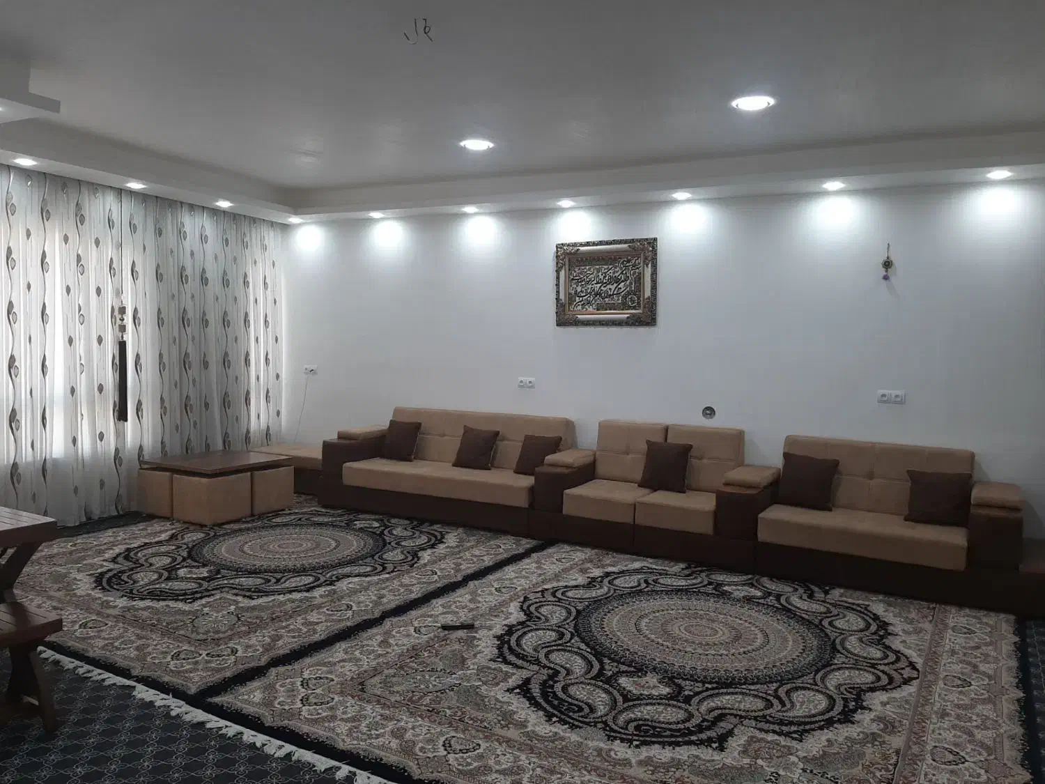 رهن آپارتمان ۱۴۰ متری ۳ خوابه طبقه ۱|اجارهٔ آپارتمان|باشت, |دیوار