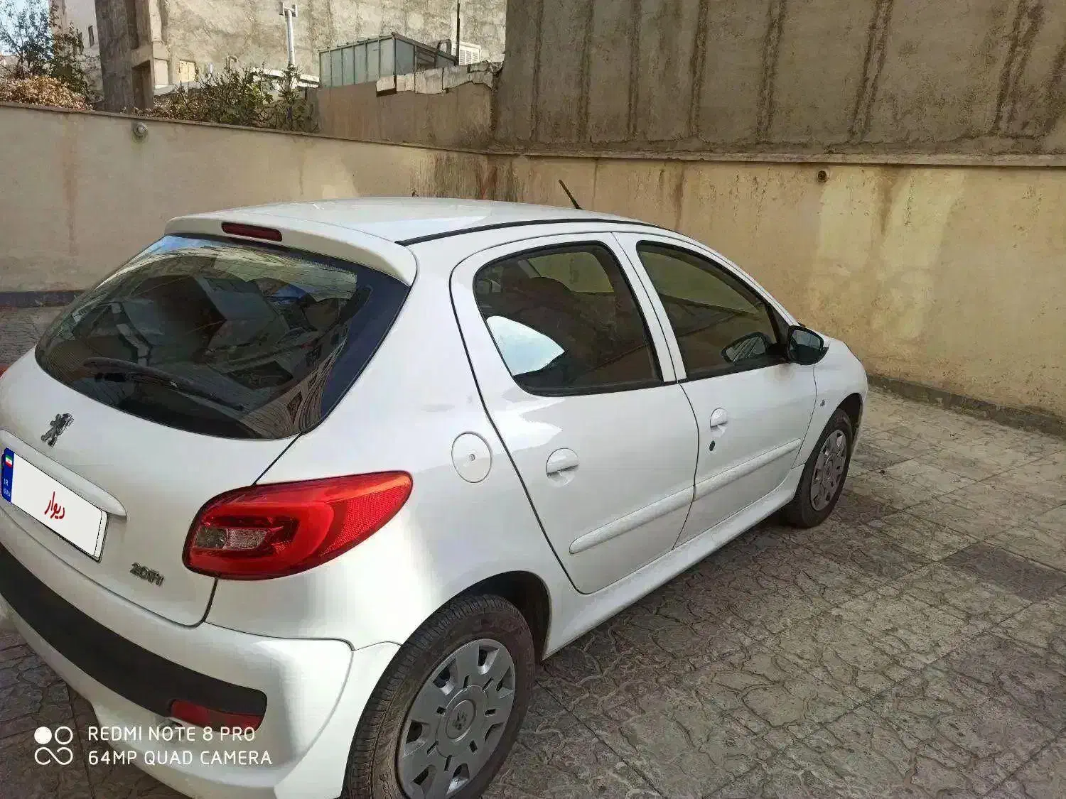 207 مدل 1402|خودرو سواری و وانت|هشتگرد, شهرک ولیعصر (مصلی)|دیوار