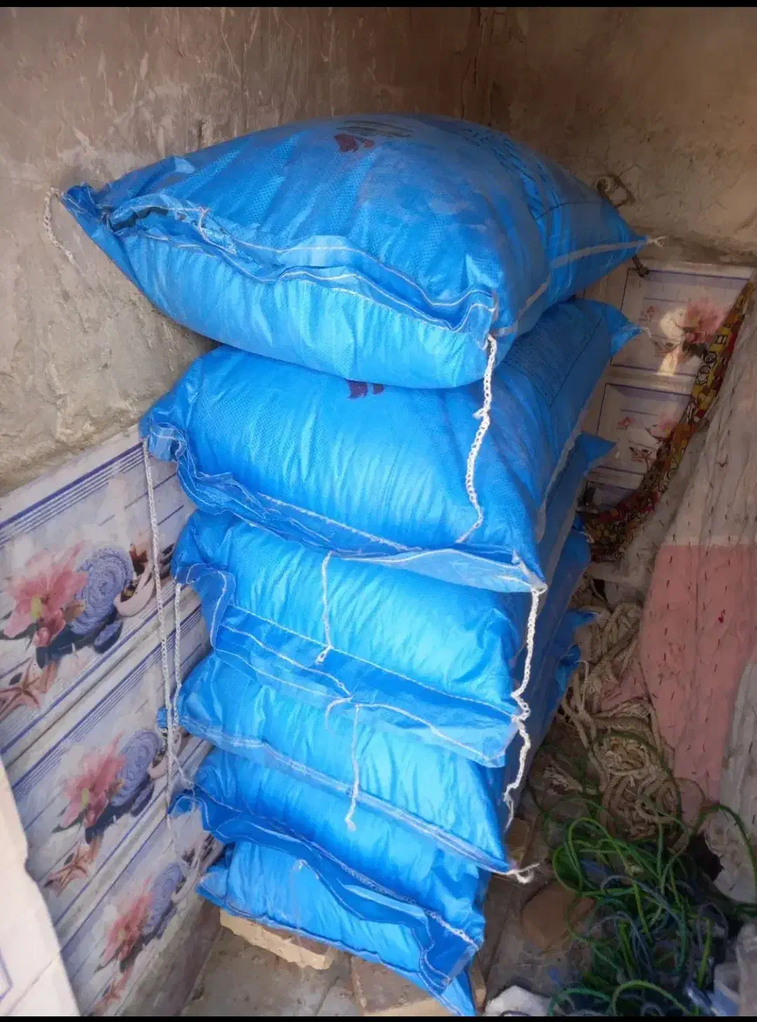 اوره کود شیمیای|گل و گیاه طبیعی|بناب, |دیوار