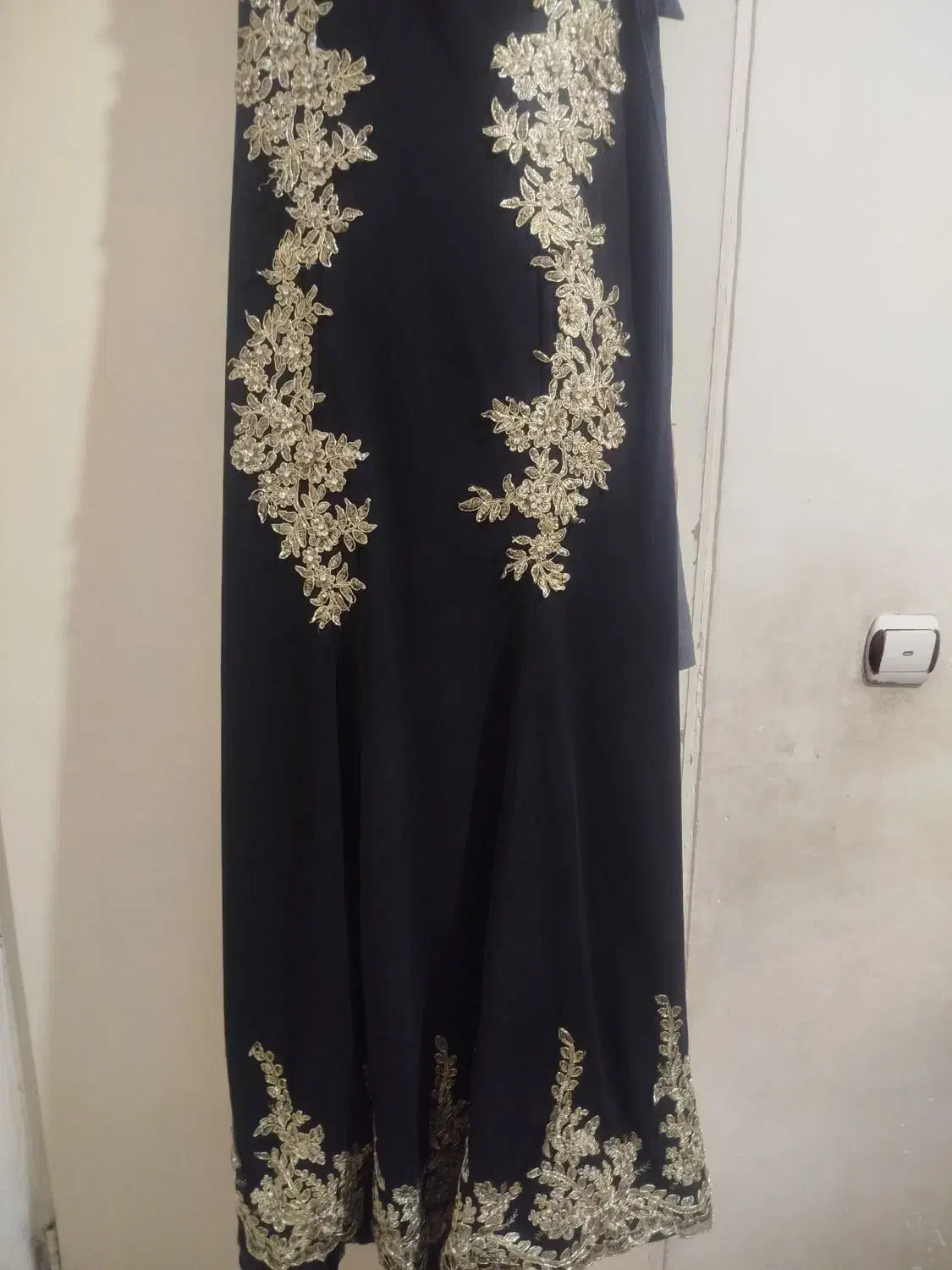 پیرهن مجلسی|لباس|پاکدشت, پاکدشت (مامازند)|دیوار