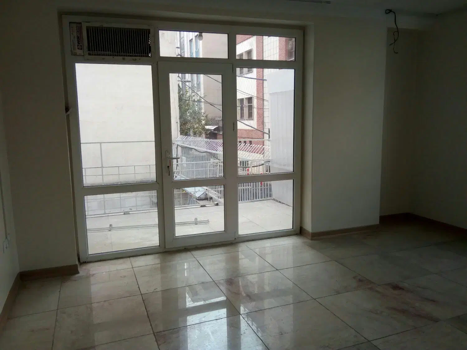 اجاره ۲۲۰ متر خانه مستقل دروس