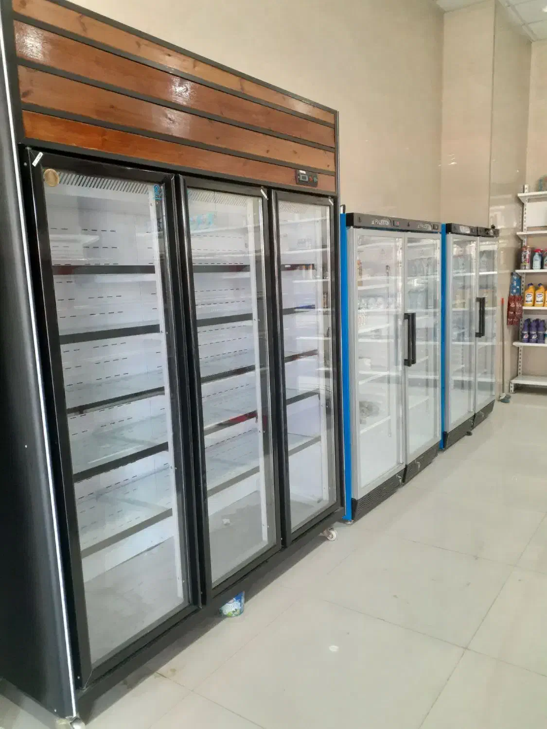 یخچال و قفسه ی سوپر مارکت|فروشگاه و مغازه|سنندج, |دیوار