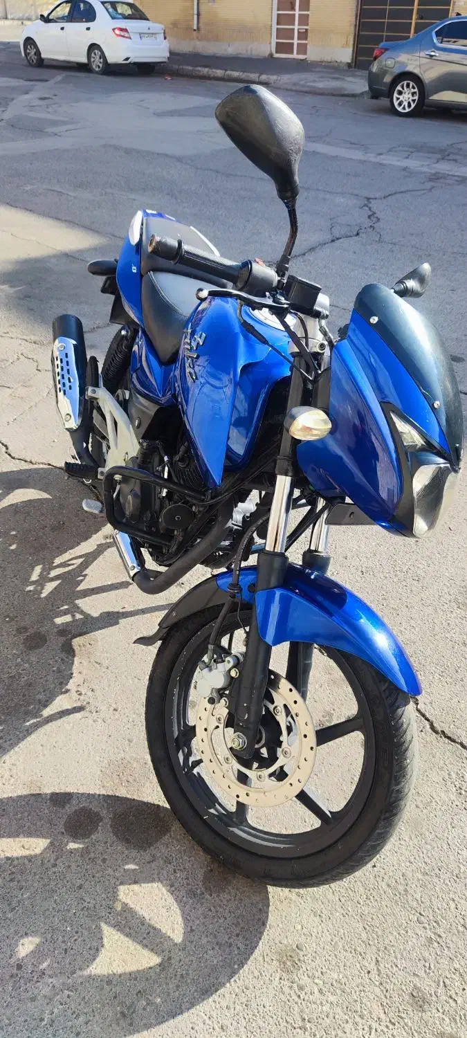 پالس ۱۸۰ سی سی uj4|موتورسیکلت|مراغه, |دیوار