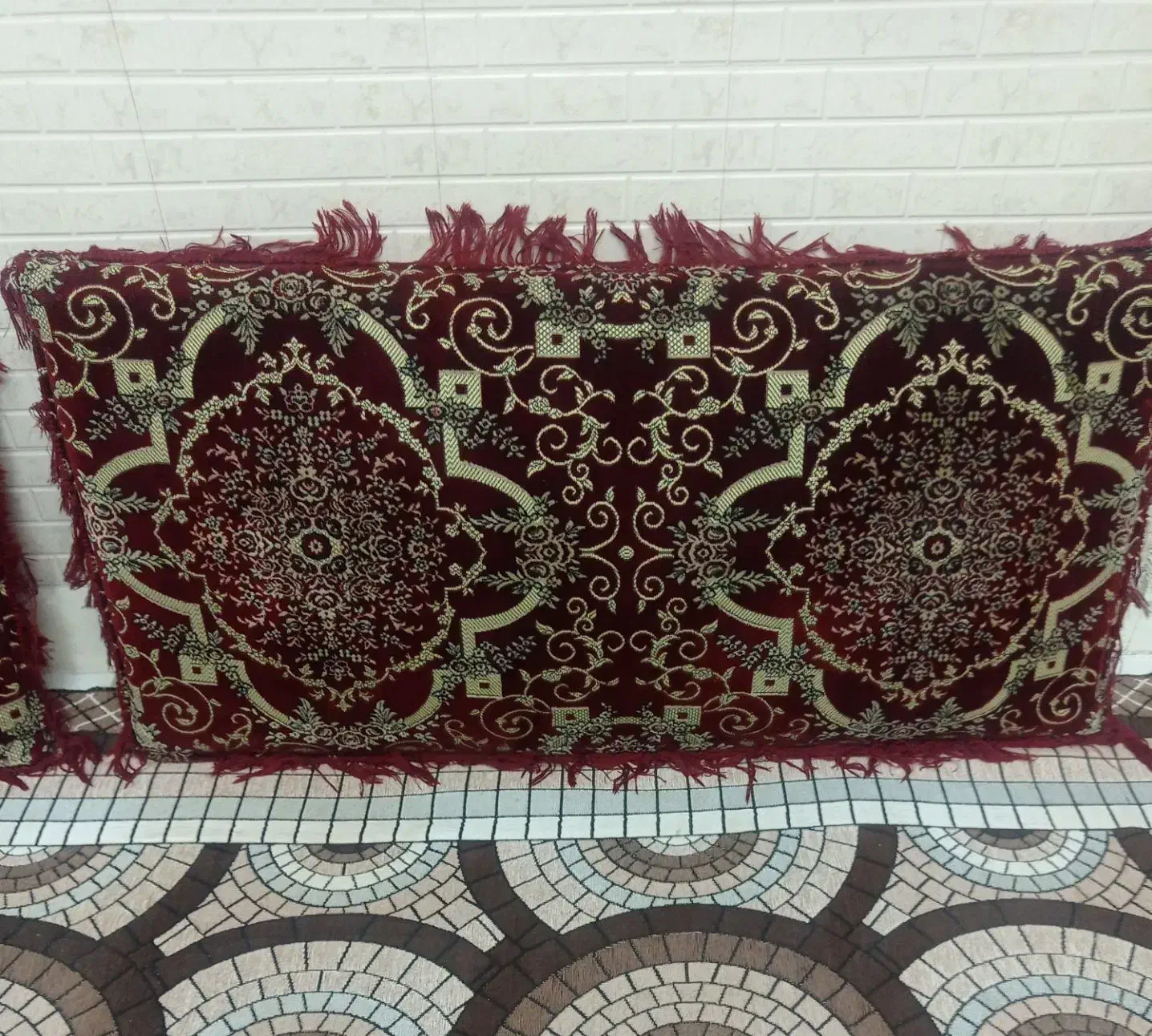 پشتی زیبا|پشتی|زاهدان, |دیوار