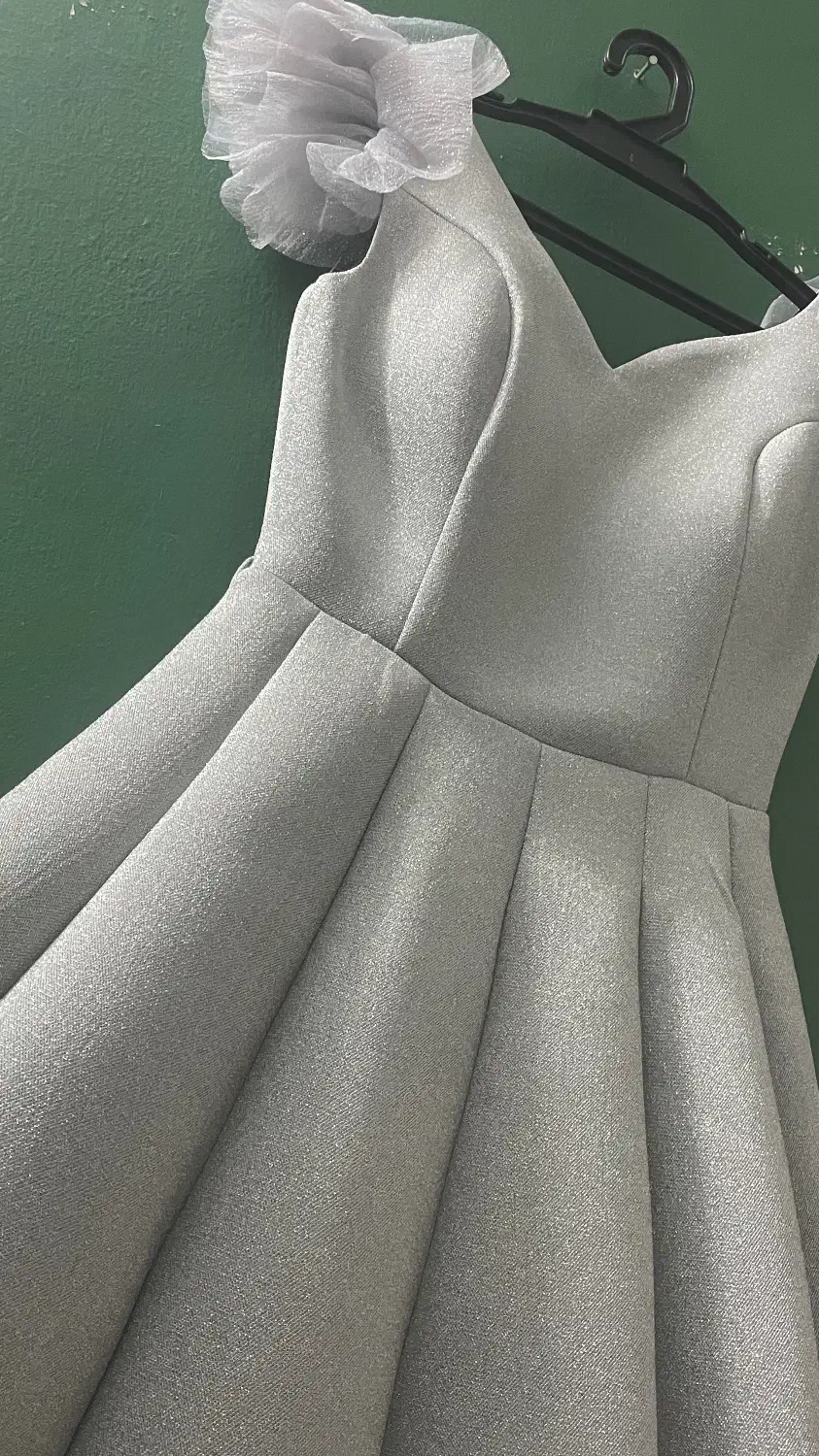 لباس مجلسی|لباس|چالوس, |دیوار