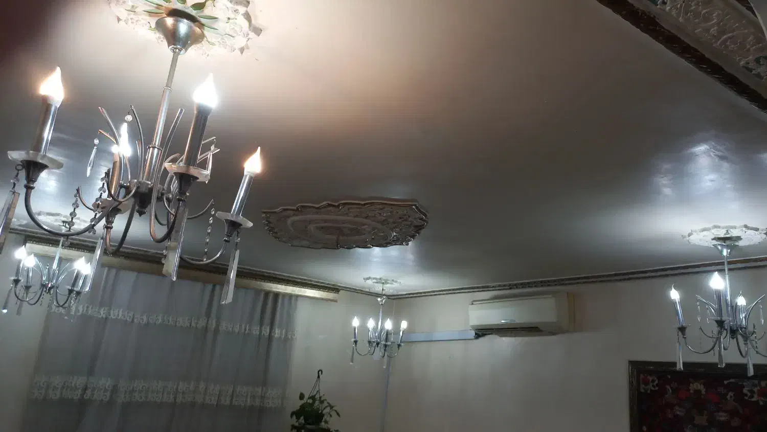 ۴ عدد لوستر بزرگ|لوستر و چراغ آویز|بندر ماهشهر, |دیوار