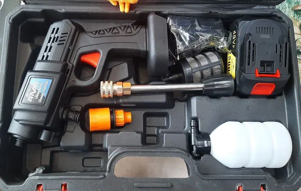 کارواش و سَمپاش شارژی بیسیم tivan اصل|سایر لوازم برقی|قزوین, |دیوار