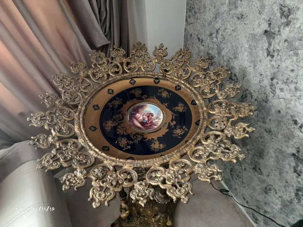 بوفه چوبی و جامیوه فلزی گالوانیزه طلایی|بوفه، ویترین، کنسول|محمودآباد, |دیوار