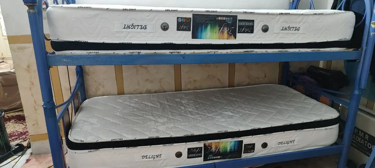 تخت دو نفره همراه دو عدد ابره طبی|تخت و سرویس خواب|زابل, |دیوار