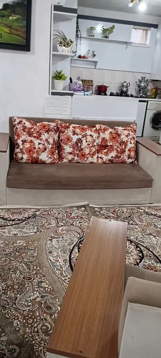 مبلمان ۷ نفره|مبلمان خانگی و میز عسلی|لشت نشا, |دیوار