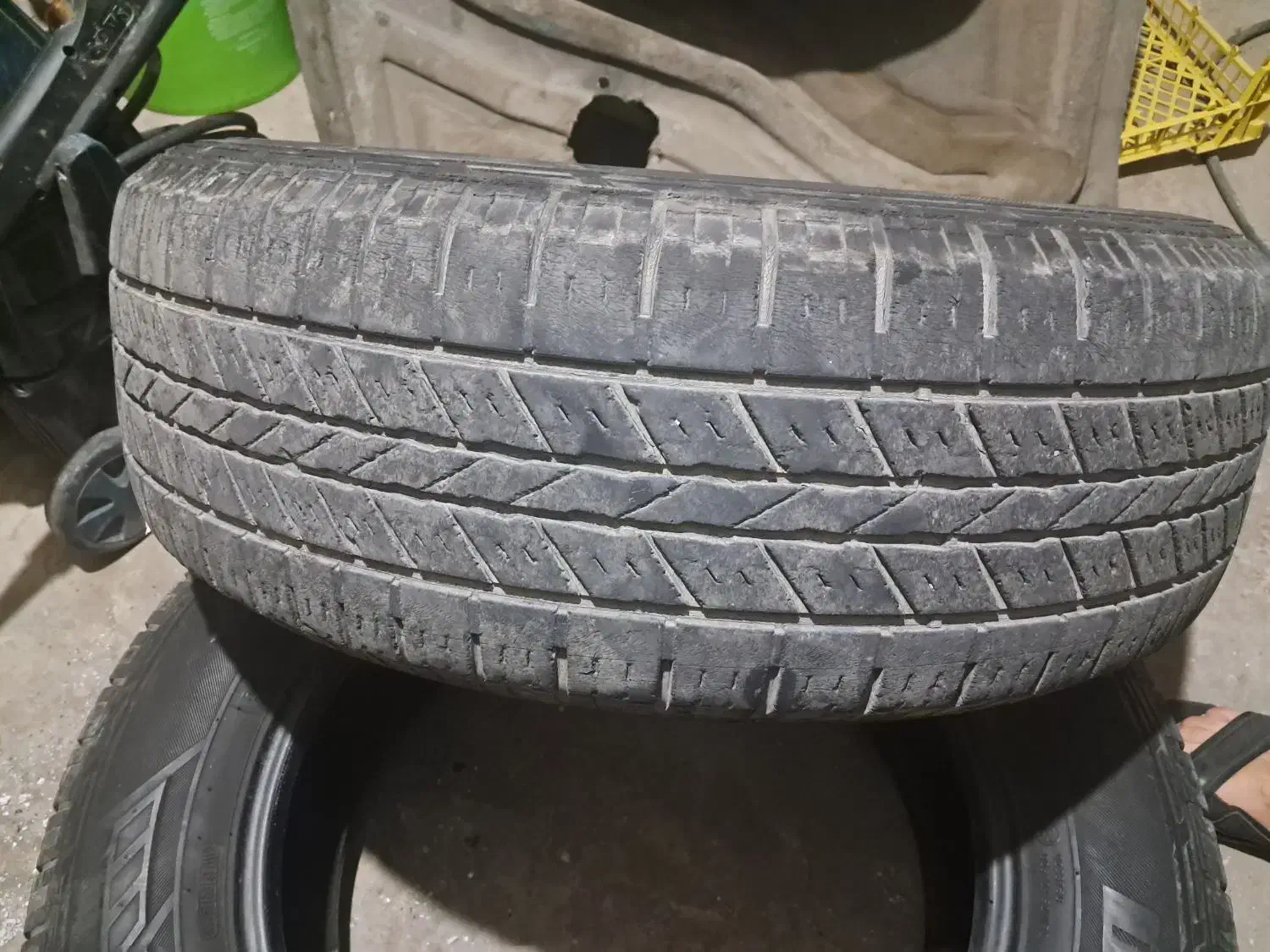 لاستیک|قطعات یدکی و لوازم جانبی|آمل, |دیوار