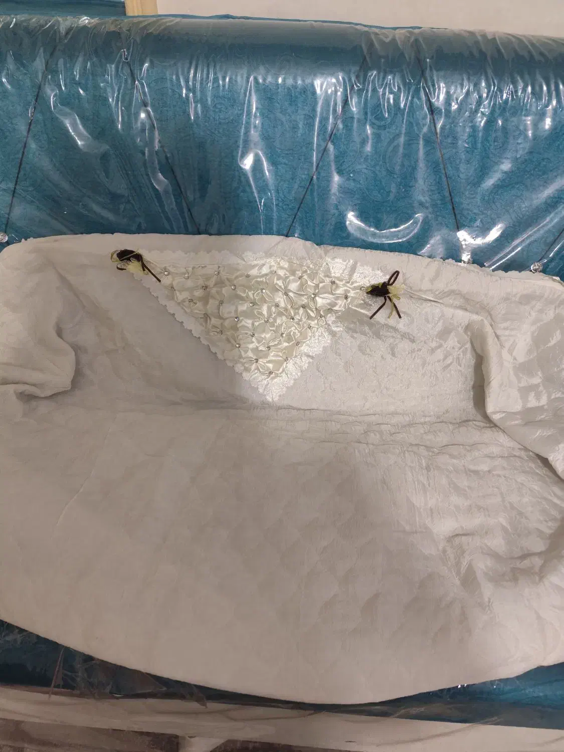 جا رخت خوابی|رختخواب، بالش، پتو|مشهد, کارمندان دوم|دیوار