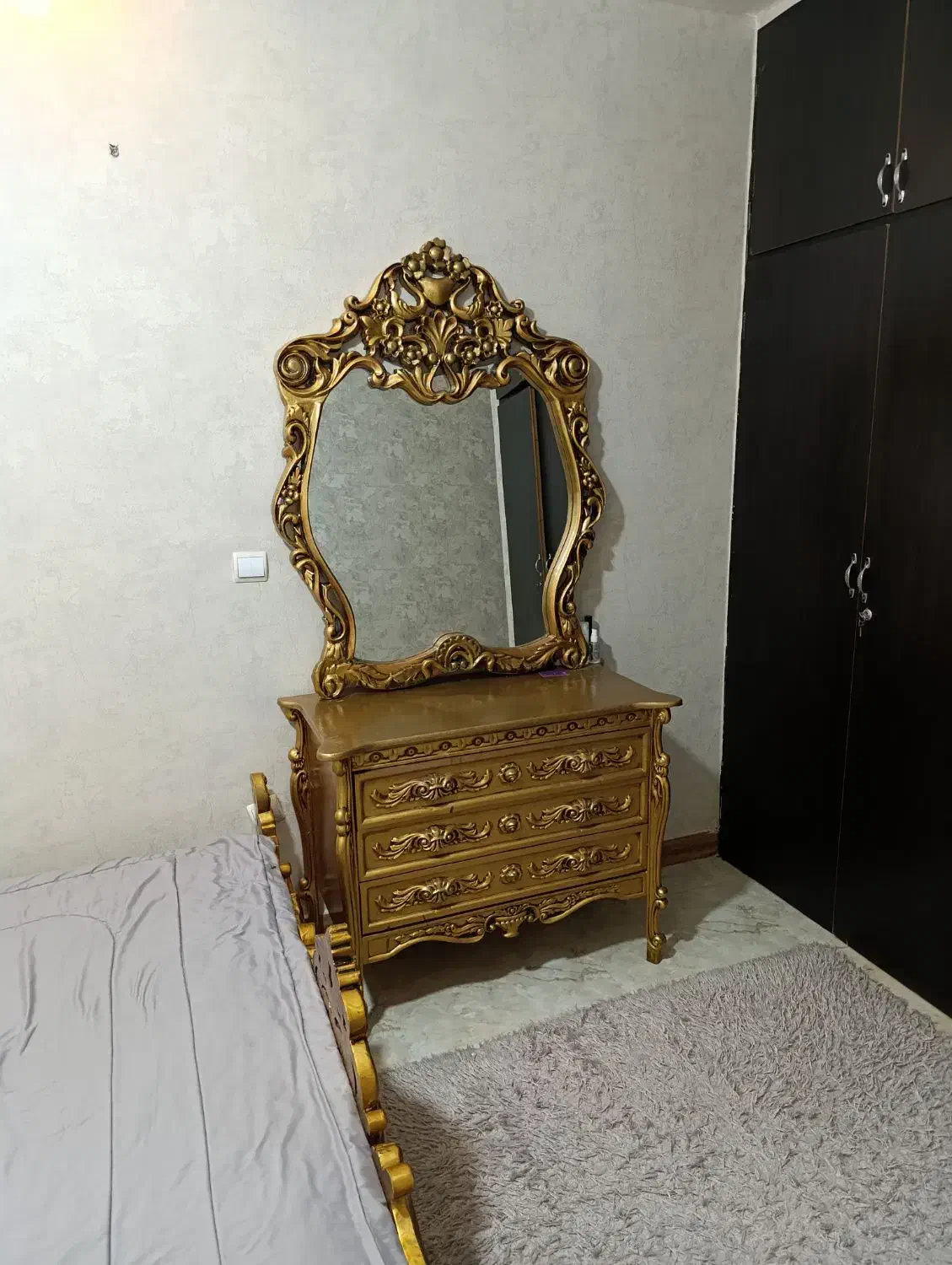 تخت دو نفره سالم|تخت و سرویس خواب|گلستان (تهران), |دیوار