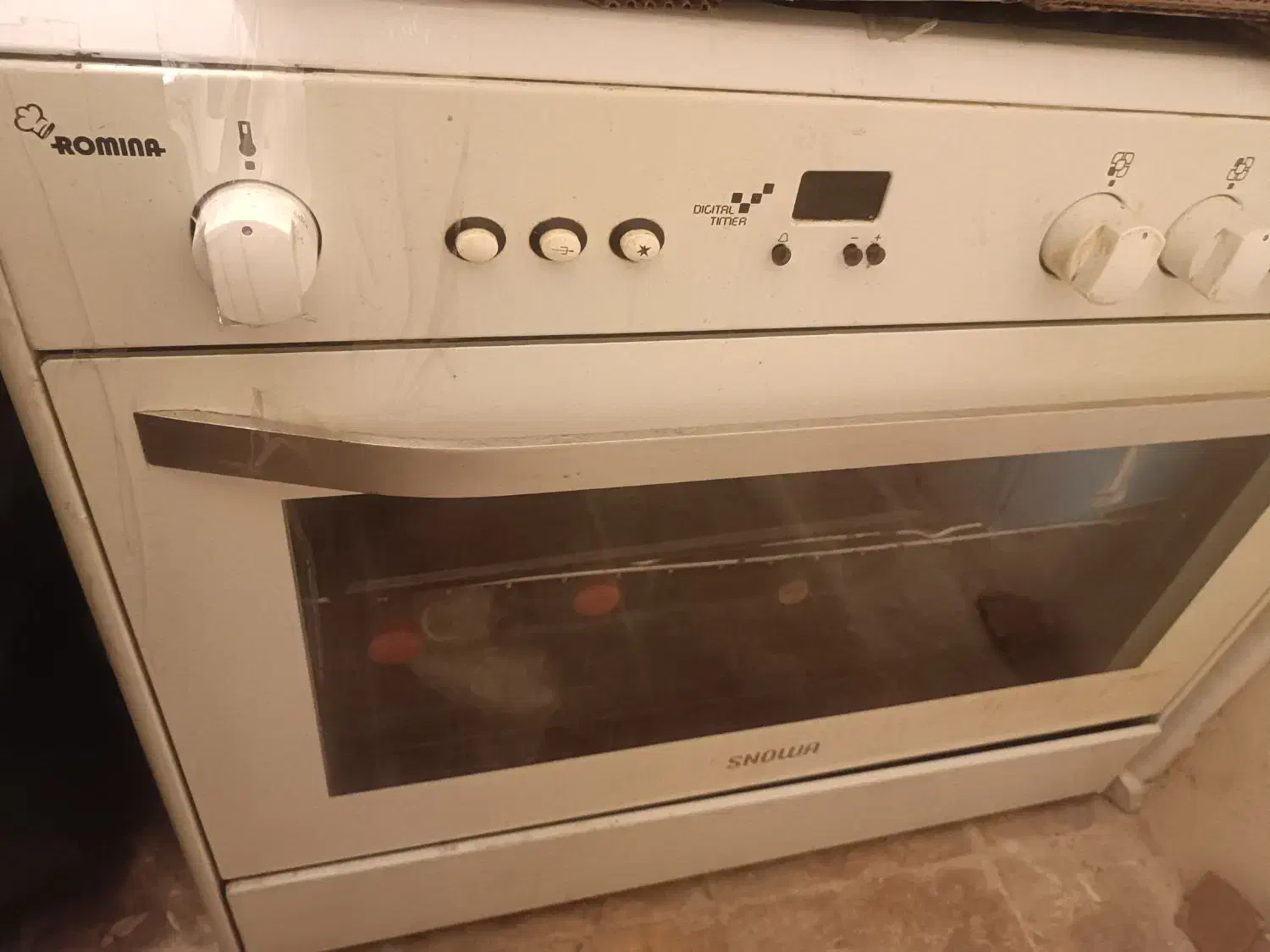 گاز پنج شعله اسنوا سفید یخچالی|اجاق گاز و لوازم برقی پختوپز|تهران, تهرانپارس غربی|دیوار