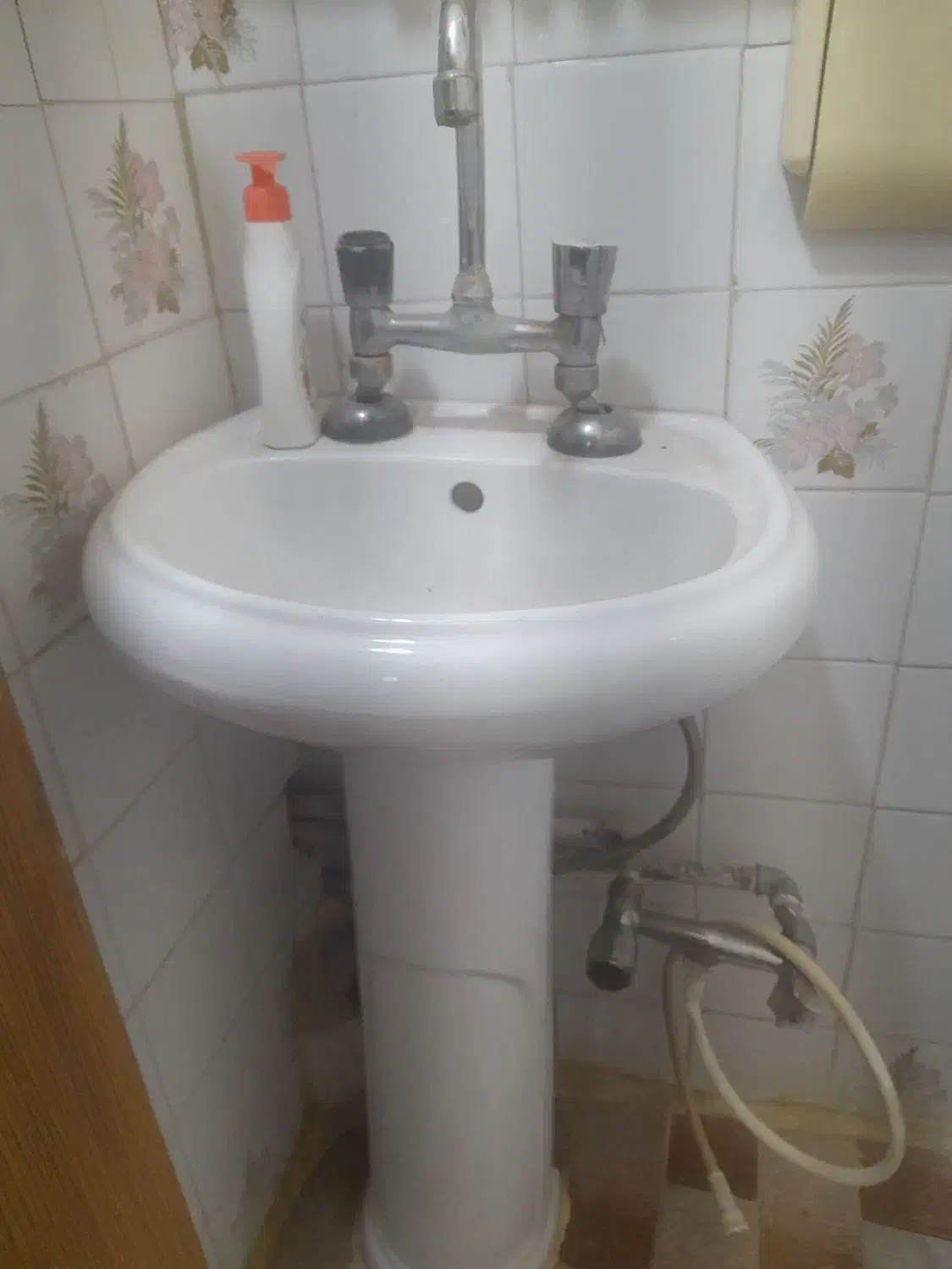 روشویی|لوازم سرویس بهداشتی|اصفهان, طامه|دیوار