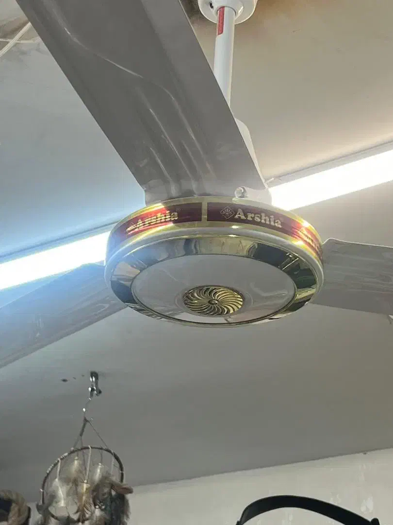 پنکه سقفی ارشیا|پنکه و تصفیهکنندهٔ هوا|تهران, خاک سفید|دیوار