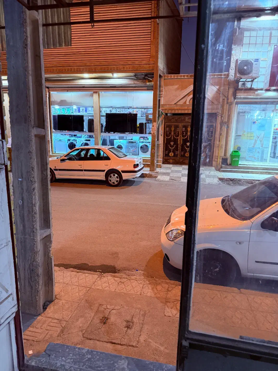 اجاره مغازه خیابان حافظ|اجارهٔ مغازه و غرفه|خرمشهر, |دیوار