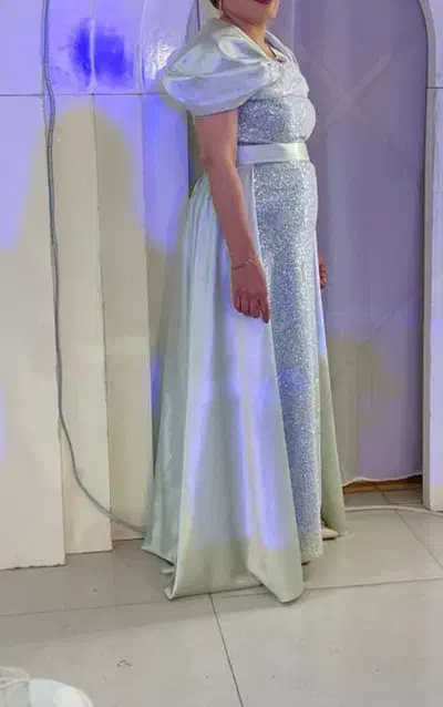 پیراهن مجلسی دو سه ساعت پوشیده شده کاملا نو|لباس|ارزوئیه, |دیوار