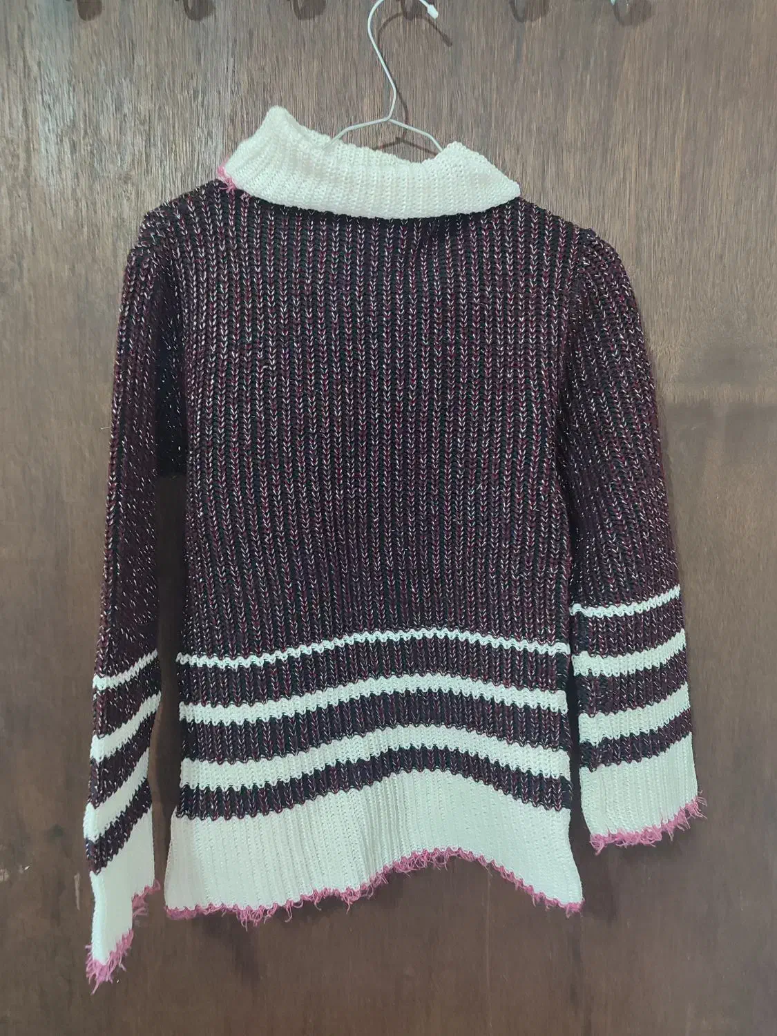 لباس زمستونی|لباس|خوسف, |دیوار