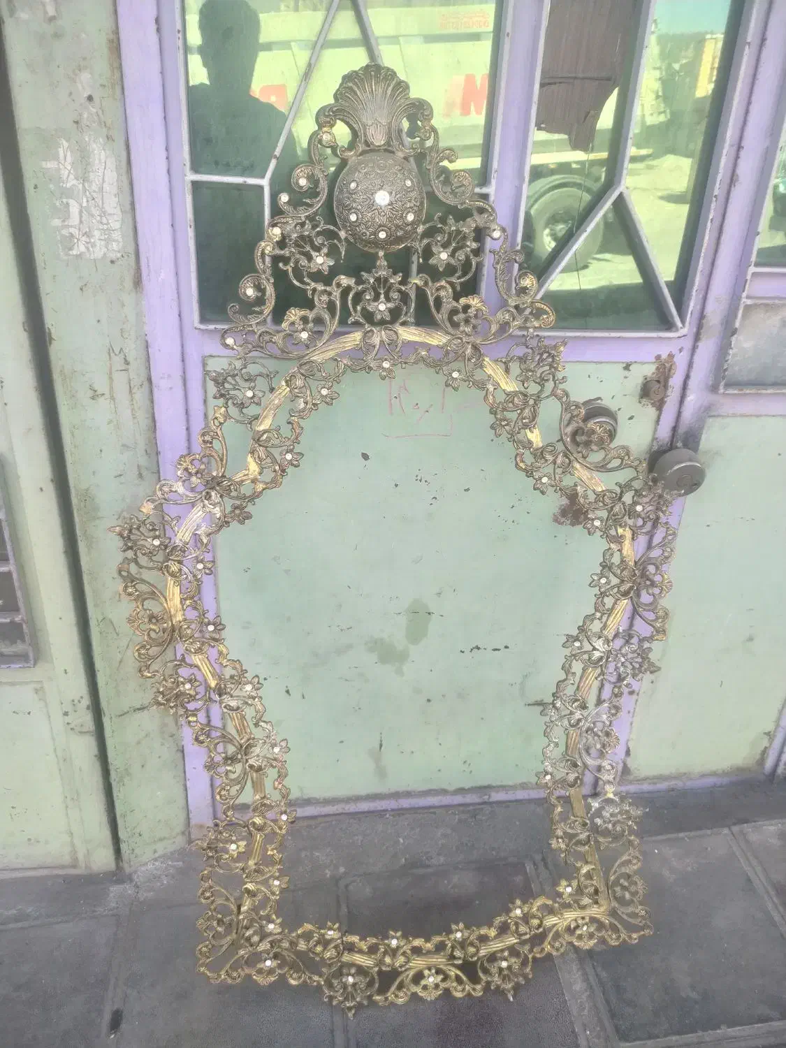 سه عدد اینه ومیز وساعت برنزی|بوفه، ویترین، کنسول|کنگاور, |دیوار