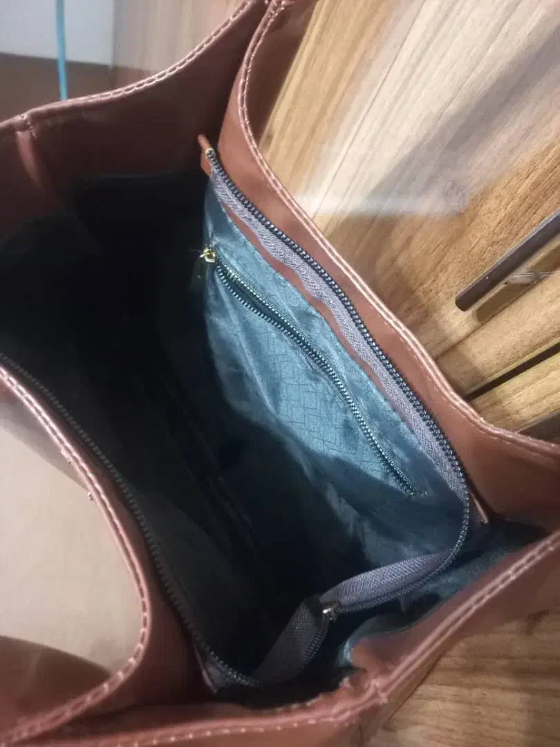 کیف چرم قهوه ای زنانه|کیف، کفش، کمربند|اردبیل, |دیوار