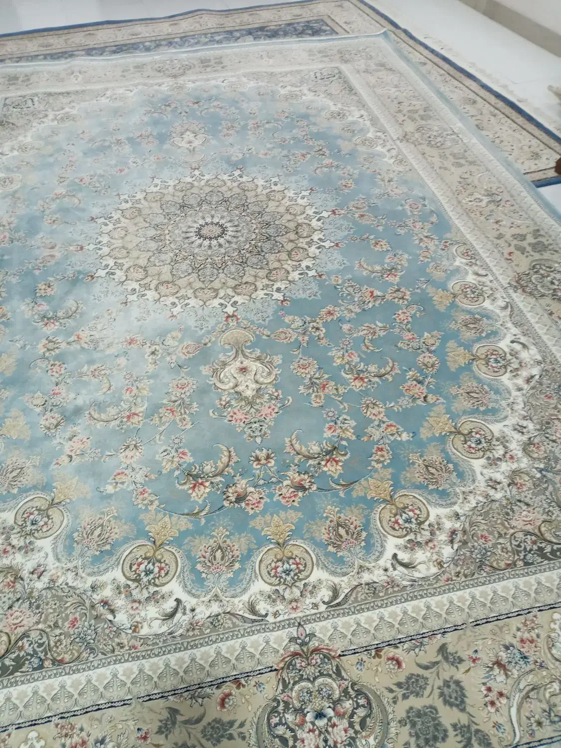 فرش ۹ متری|فرش|ری, منصوریه منگل|دیوار