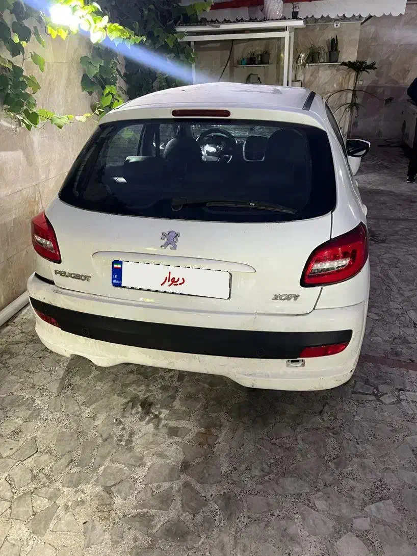 پژو ۲۰۷ تصادفی مدل ۹۸|خودرو سواری و وانت|رشت, جانبازان|دیوار