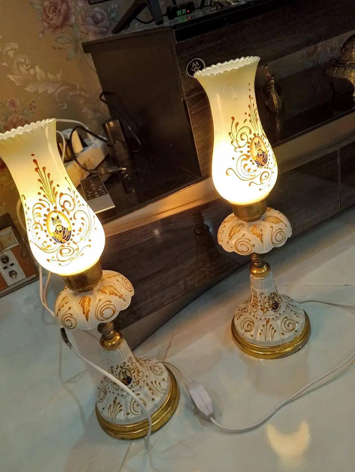 چراغ خواب|چراغ خواب و آباژور|گرگان, |دیوار