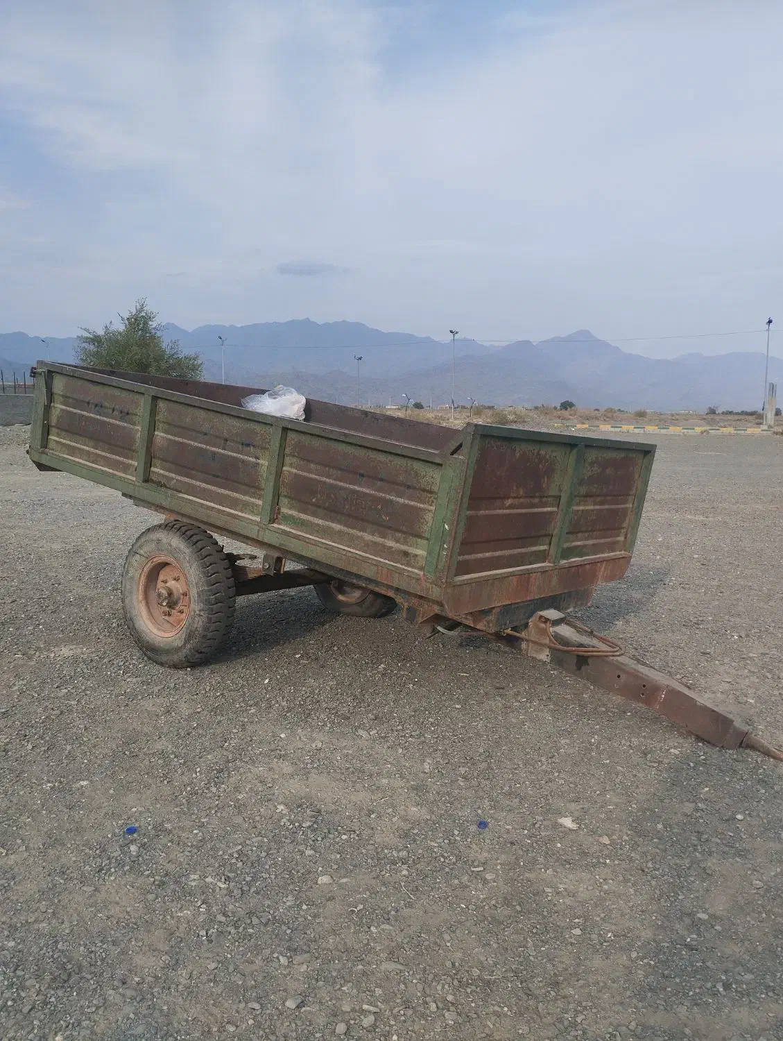 فروشی|ماشین‌آلات صنعتی|چاه مرید, |دیوار